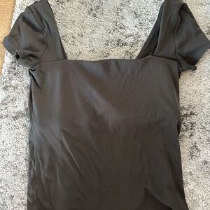 Vuori Short Sleeve with built in cami - SOLD OUT ONLINE